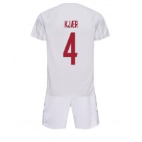 Danmark Simon Kjaer #4 Fotballklær Bortedraktsett Barn VM 2022 Kortermet (+ korte bukser)